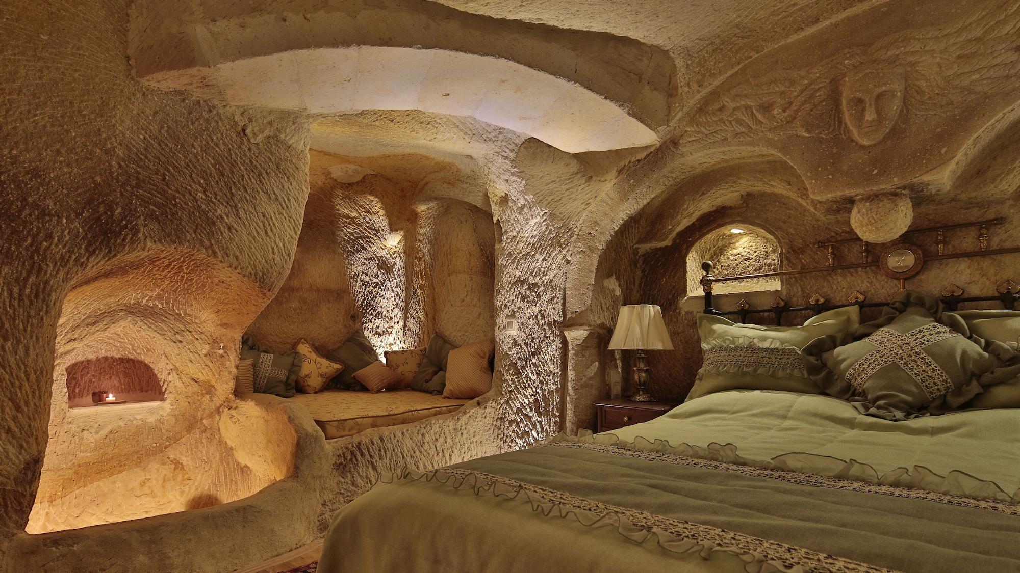Golden Cave Suites Urgup Exterior photo