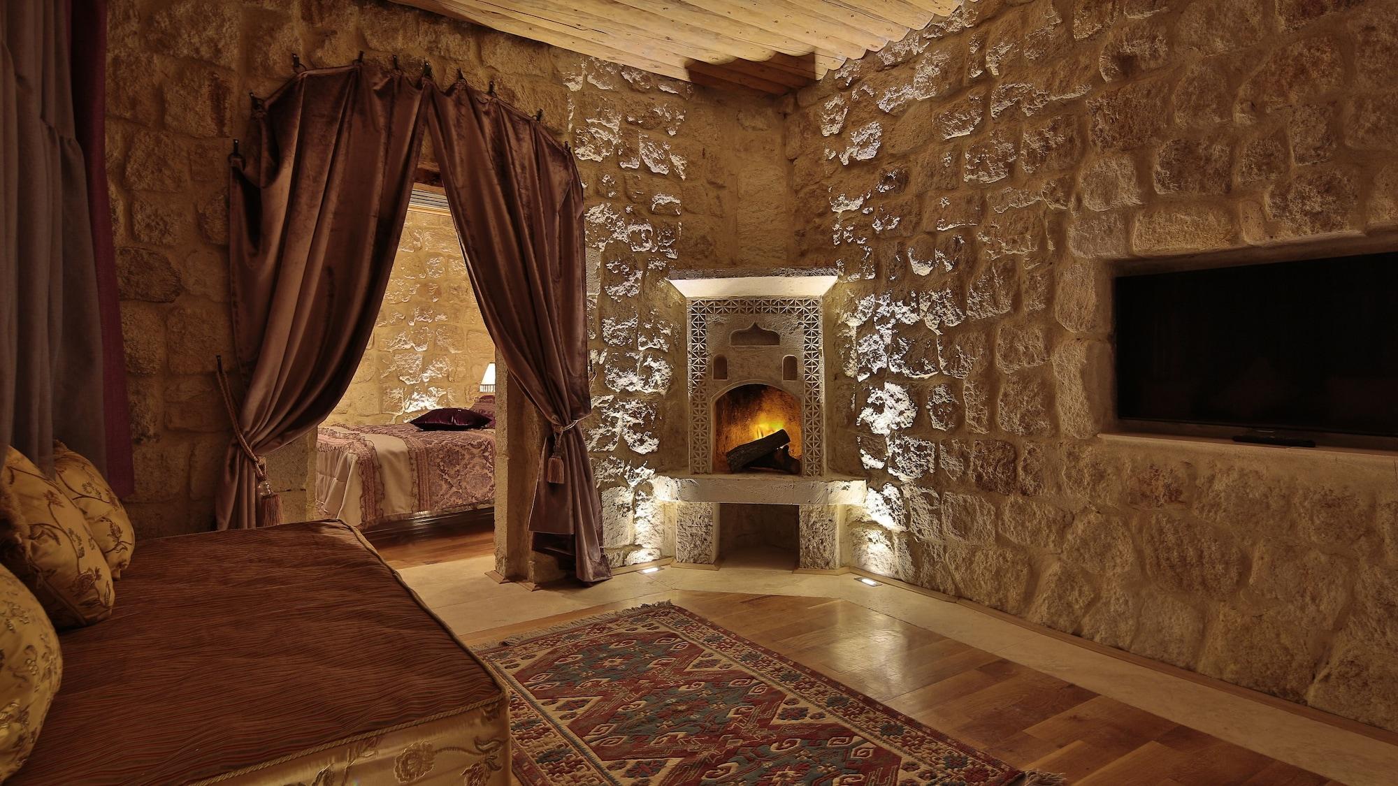 Golden Cave Suites Urgup Exterior photo