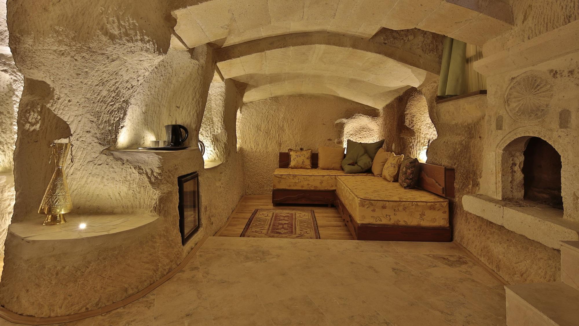 Golden Cave Suites Urgup Exterior photo