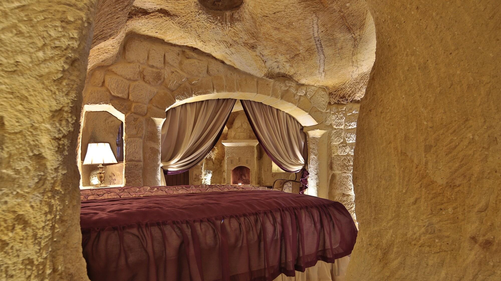 Golden Cave Suites Urgup Exterior photo